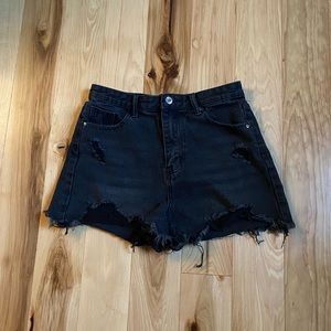 🌿SHEIN Distressed Black Denim Shorts🌿